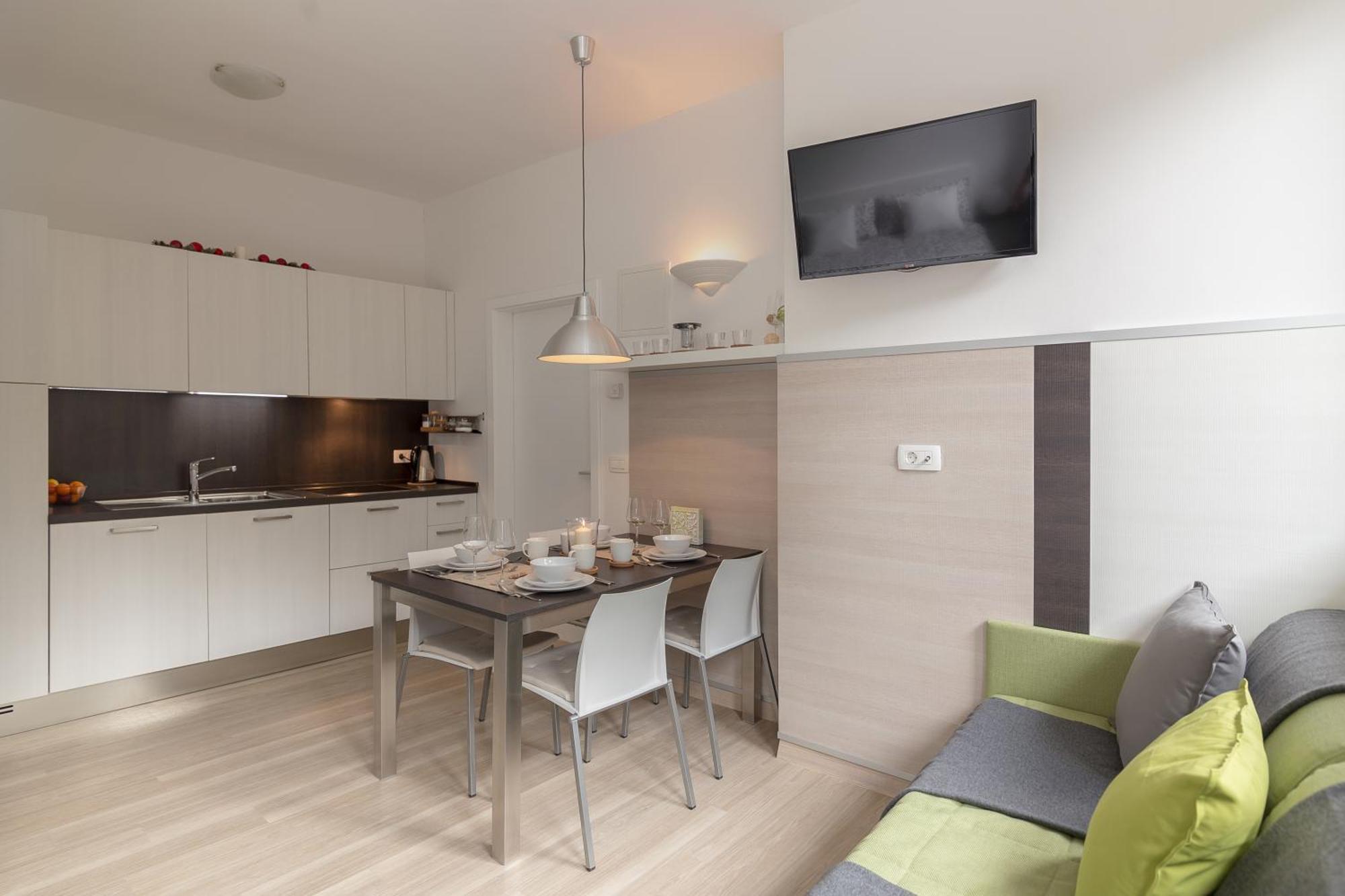 Apartments Smreka Краньска Гора Экстерьер фото